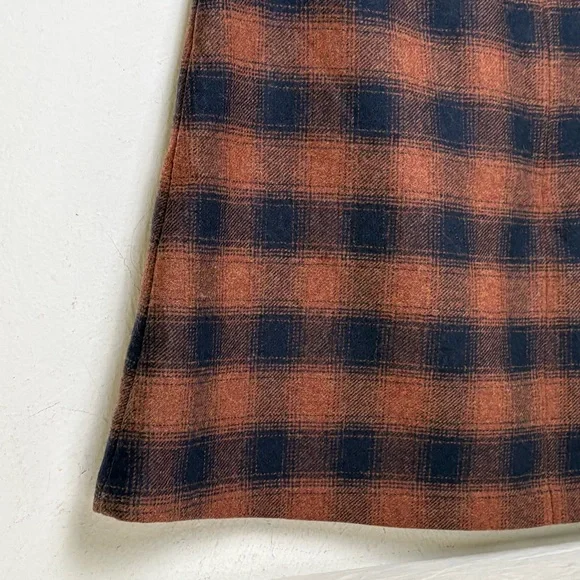 WILFRED Aritzia Cashmere Wool Blend Classic Mini Skirt Navy/Rust Buffalo Plaid - Picture 3 of 9